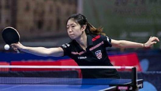 员的资历与 员的资历与