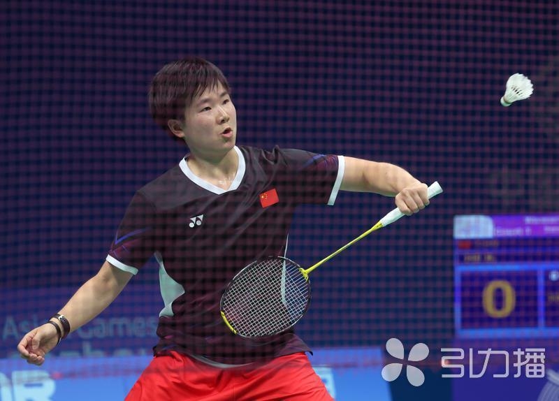 色的中场球 色的中场球